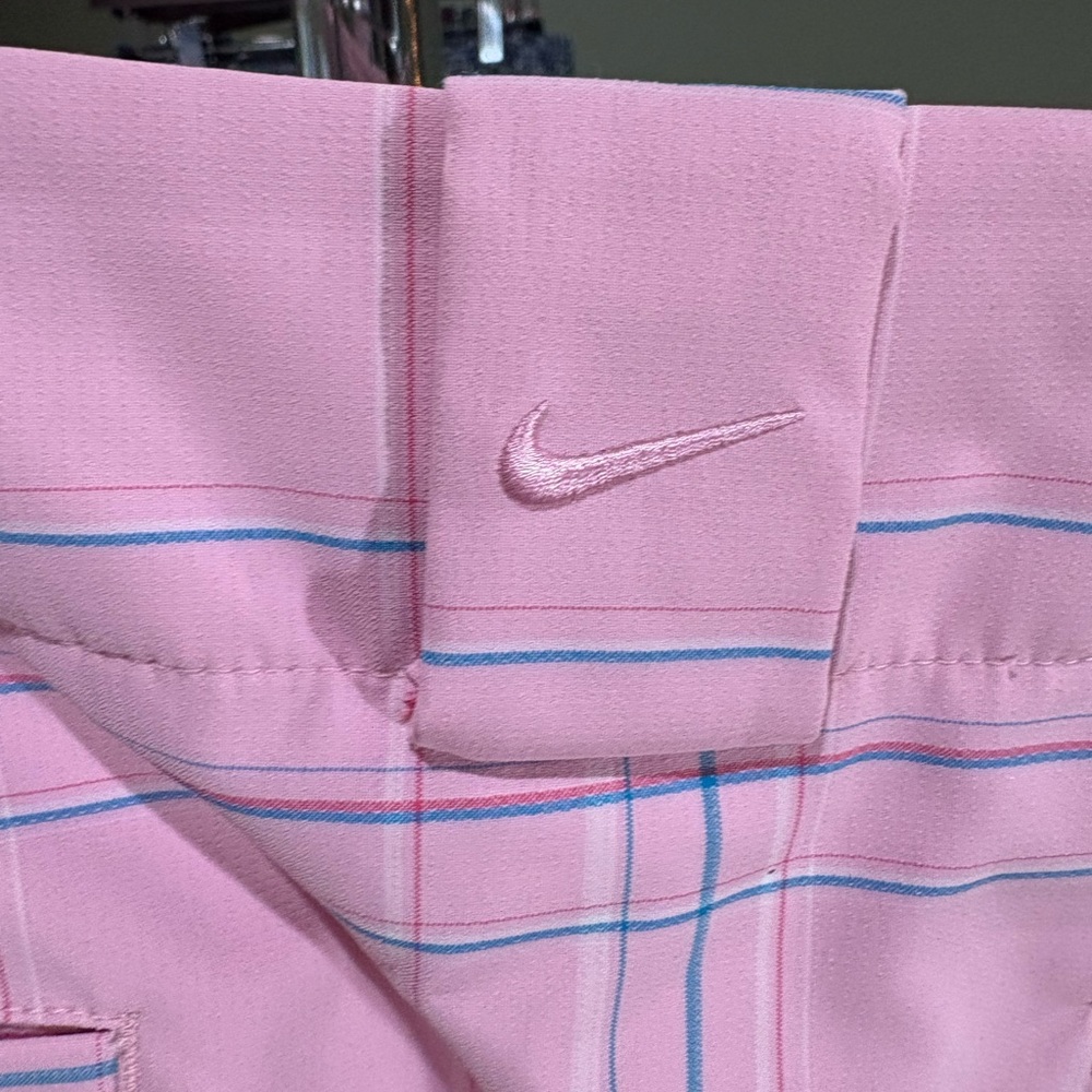 Nike Pink Pleated Golf Skort - Picture 3 of 7